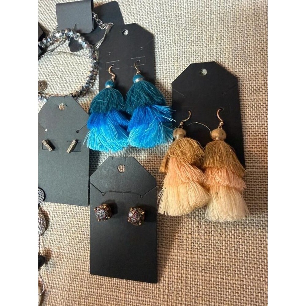 Jewelry Bundle - Picture 2 of 5